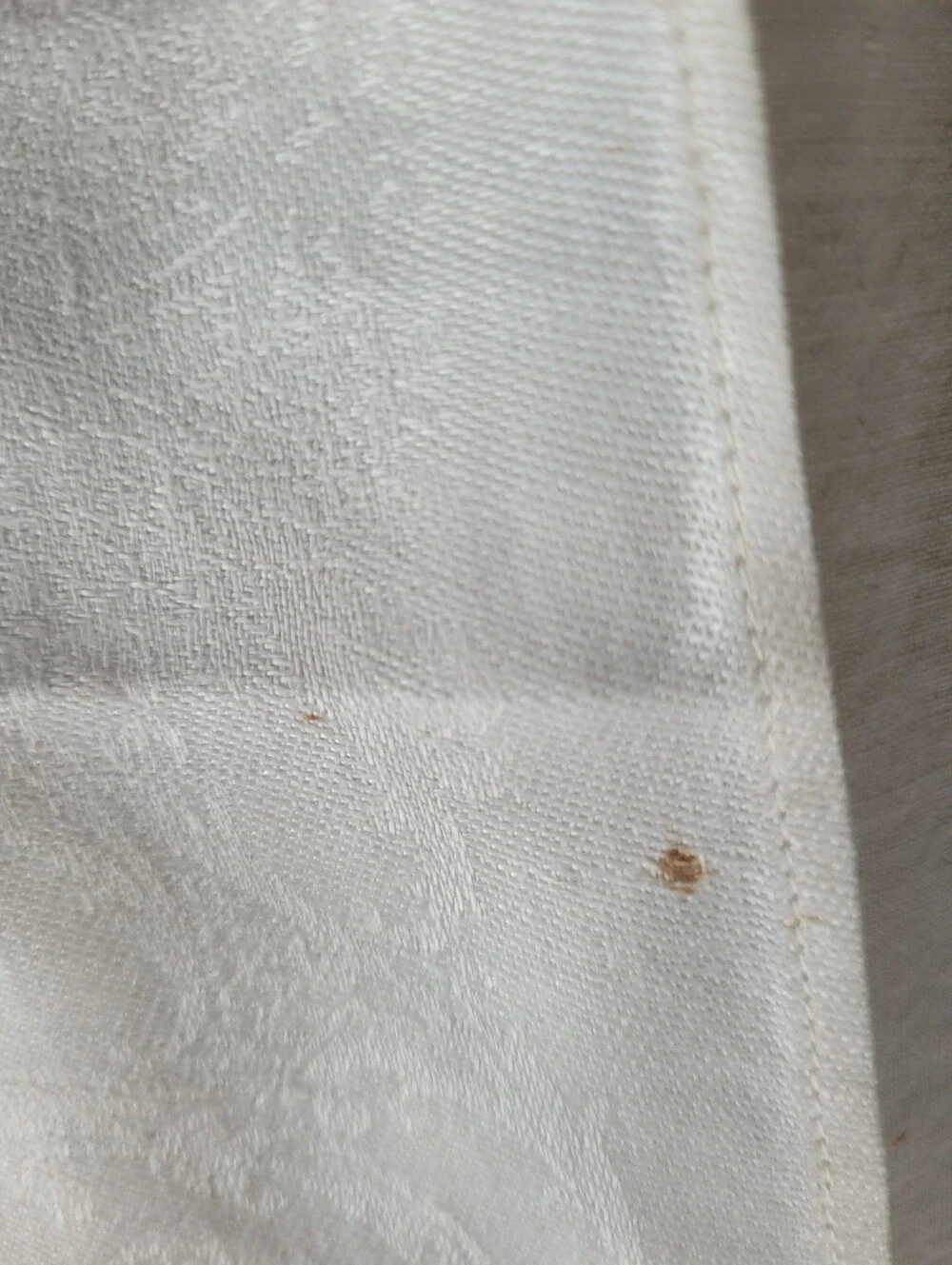 Source Unknown soft linen